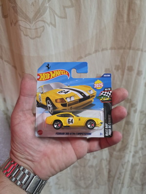 Hot Wheels Ferrari 365GTB4 Competizione Yellow new, mainline