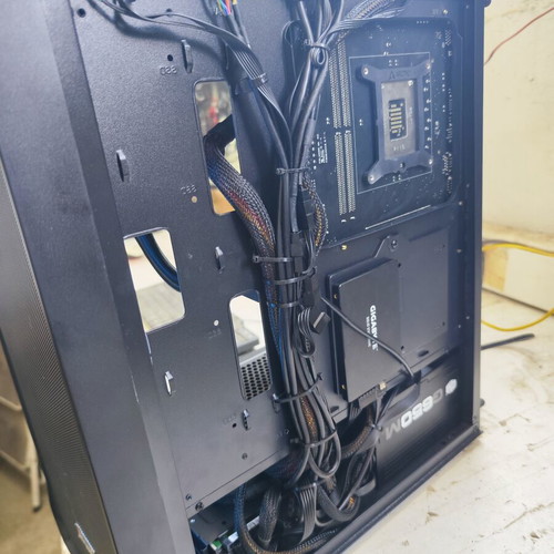 Gaming PC Intel i3 10th Gen RTX 2060 6GB 16GB RAM used with NZXT liquid cooling