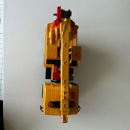 Man TC-4500 Bruder crane used with 360° rotation