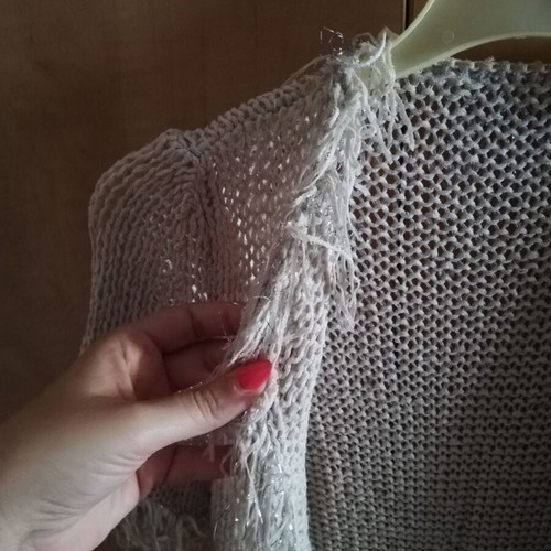 Beige perforated knitted cardigan used, size S/M, short sleeves