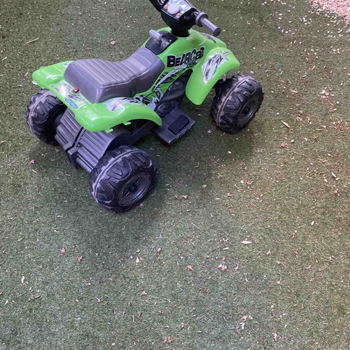 Corral Bearcat Peg-Perego electric quad like new