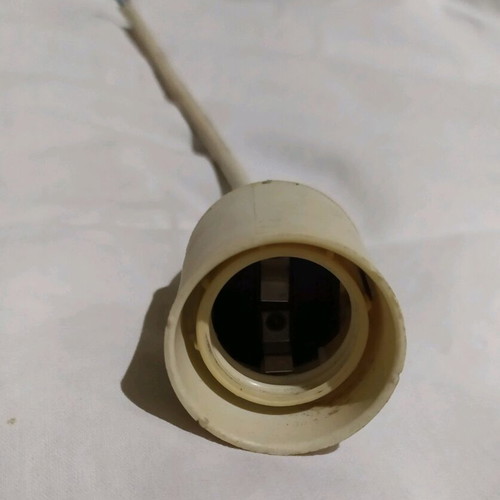 Lamp socket length 0.24 cm like new
