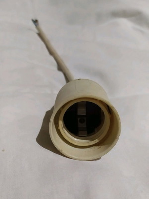 Lamp socket length 0.24 cm like new
