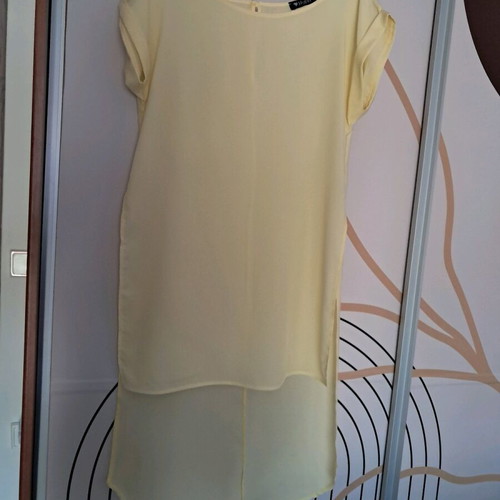 Long asymmetrical blouse yellow Hyper like new