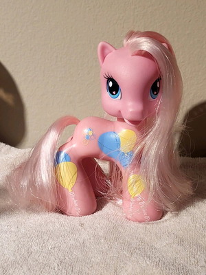 Pinkie Pie Gen 3.5 like new, Year Seven (2009)