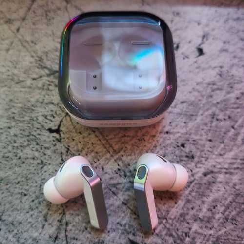 Samsung Galaxy Buds4 Pro earbuds