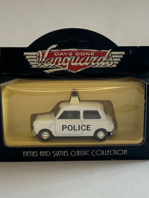 Lledo 1986 Vanguards Austin 7 Mini 1959 Police new
