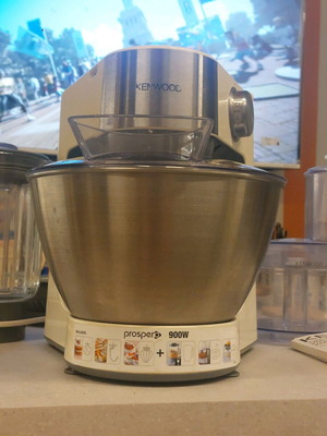 Kenwood Kitchen Machine like new with all accessories