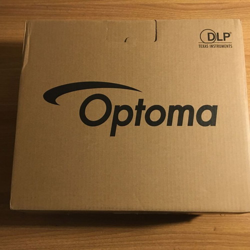 Optoma X371 projector with 1024x768 resolution