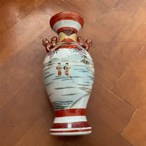 Satsuma Kutani vase with Foo dogs, almost like new, height 24 cm