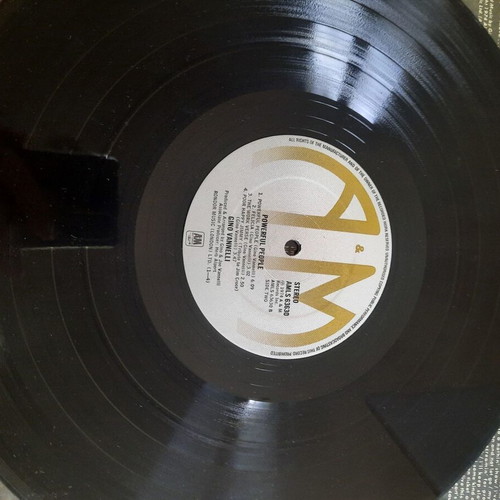 Gino Vannelli Powerful People βινύλιο μεταχειρισμένο, pop