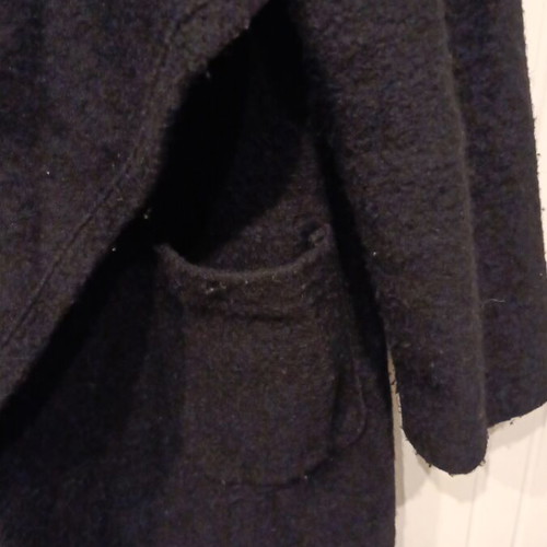 Celestino women's coat black like new with pockets and large collar