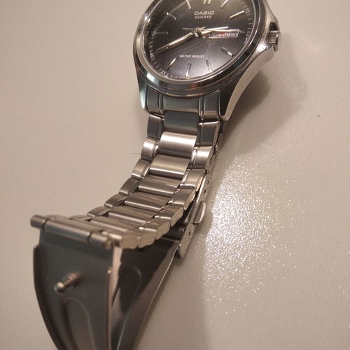 Casio Quartz Watch with Day Date, New, Black and Silver