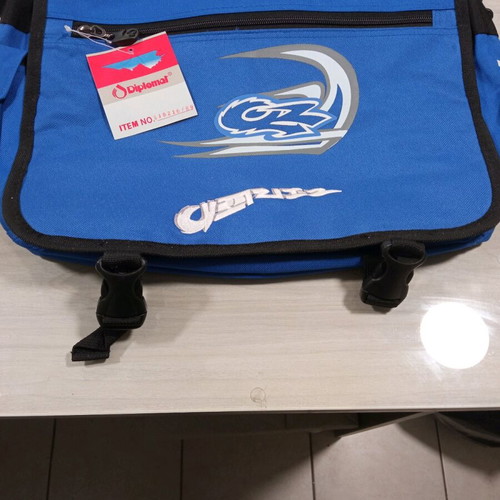 Messenger bag new blue shoulder with durable material and pockets
