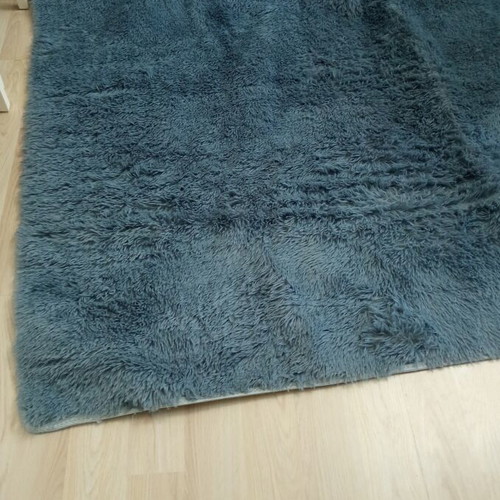 Rug set used, 2 pieces with soft gray texture and anti-slip dots