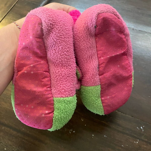 Children's slippers like new, size 22-23 with 3D happy design