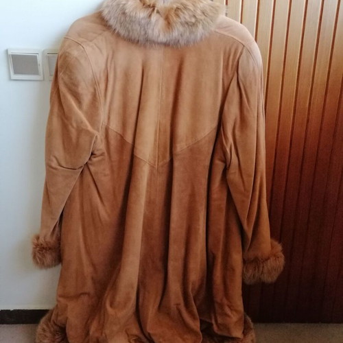 Marco Gianoti women's suede coat with fox fur like new, vintage