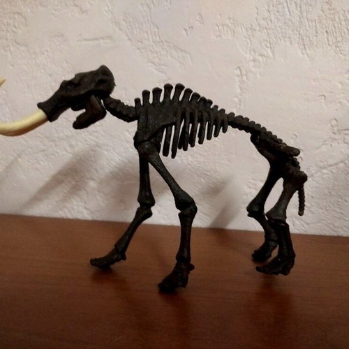 3D DINOSAUR PLASTIC CONSTRUCTION *Mammoth*.