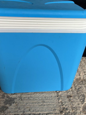 Connabride Cooler Bag like new, 24 liters, plastic with EPS insulation