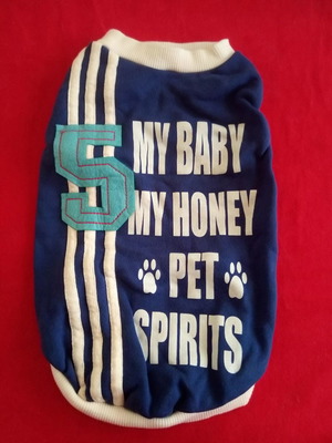Dog sweatshirt new, size 35 - 40 cm