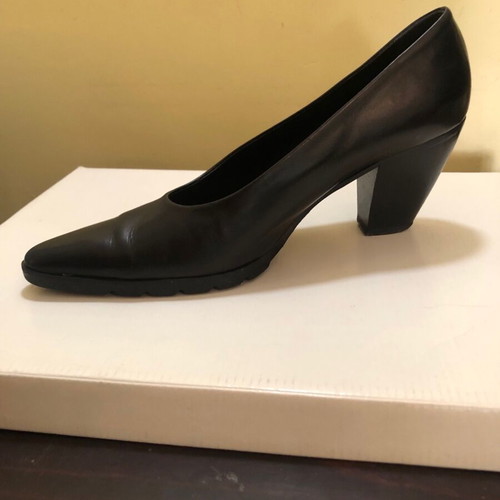 Walter Steiger black leather pumps used, size 40