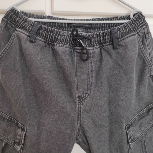 Denim cargo shorts XL black and grey like new