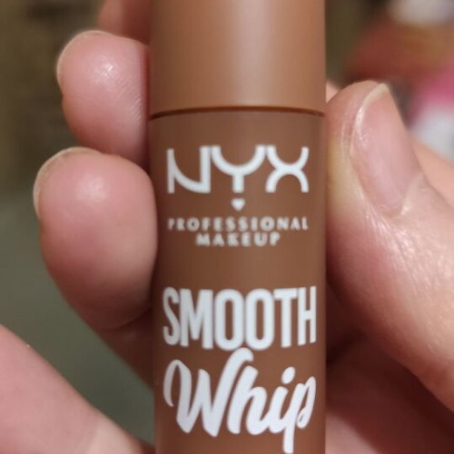 Nux Smooth Whip matte lipstick 4ml beige new