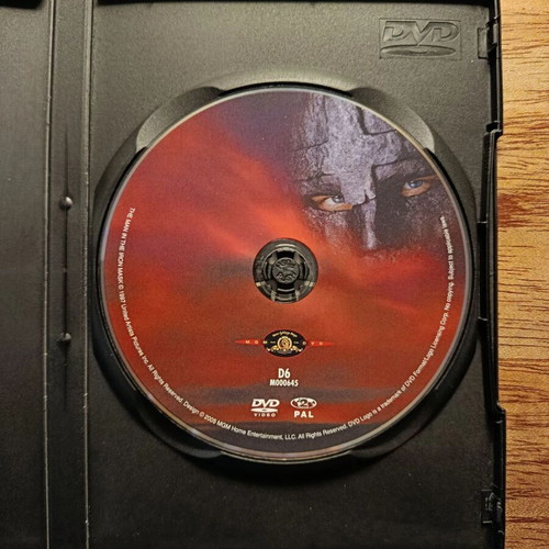 The Man in the Iron Mask DVD with Greek subtitles