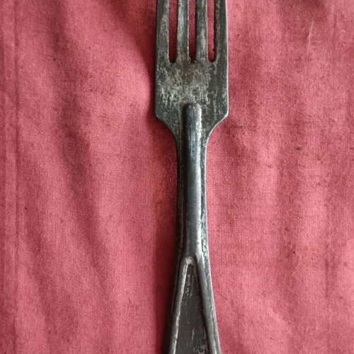 Military fork ES 1952 used collectible