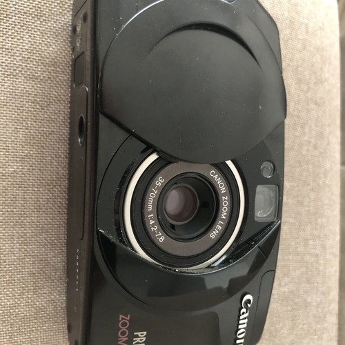 Canon Zoom 70F film camera