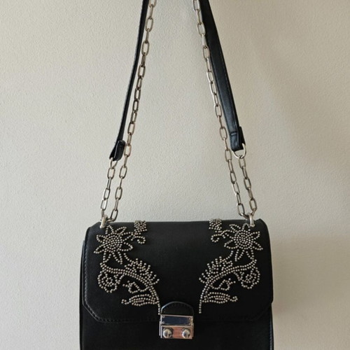 Stradivarius black crossbody bag with chain strap