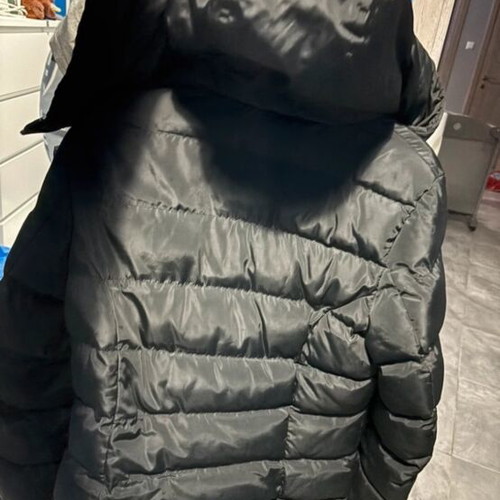 Splendid women's warm jacket used size M black with broken zipper