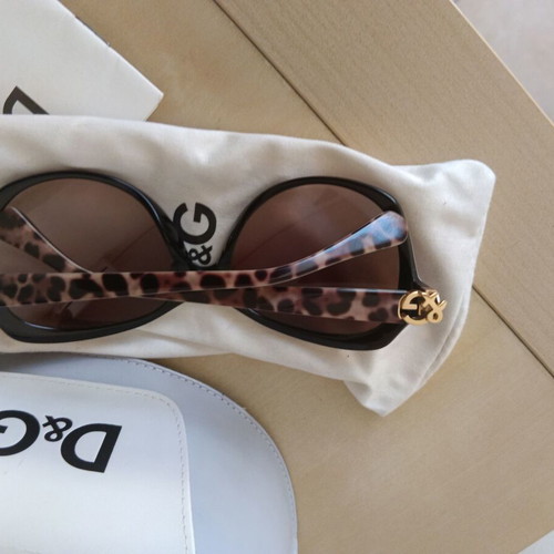 D&G sunglasses with brown leopard print frame