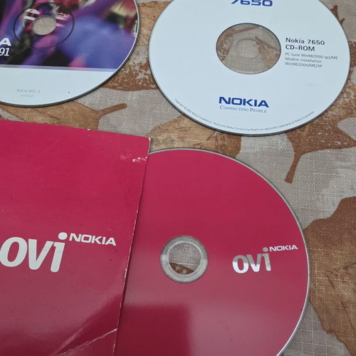 Nokia CD 7650, N91 and Ovi Suite CDs used