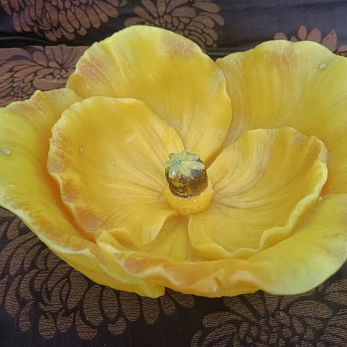 Large flower candle like new, decorative 28x12 cm