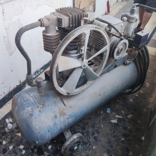 Professional air compressor