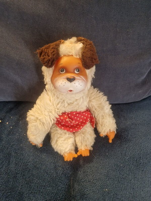 El Greco vintage Zavolaki plush dog toy