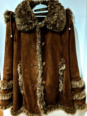 Feifa Mouton Style Women's Coat like new, brown, boho style
