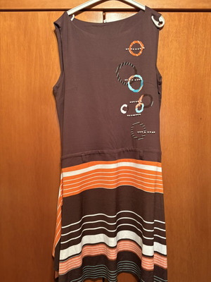 Summer dress like new, brown, size XL fitting smaller