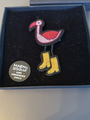 Macn et Lesquoy handmade pin brand new