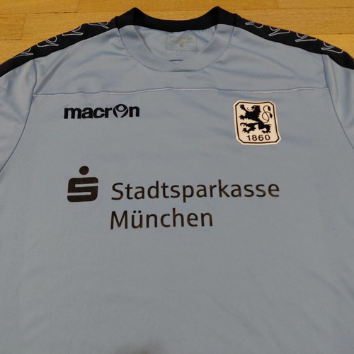 1860 Munchen Germany Football Shirt Macron like new