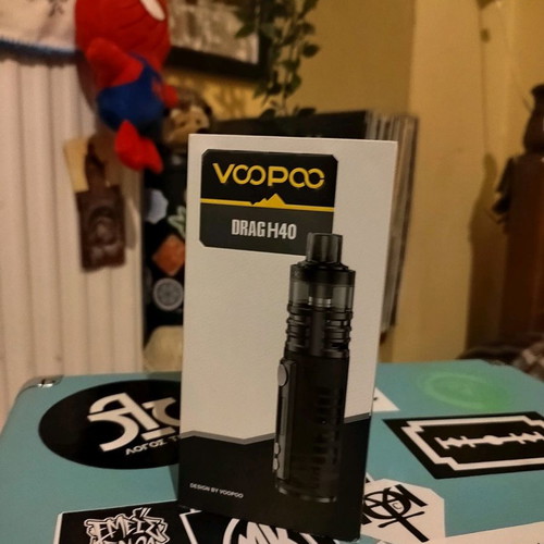 VooPoo Drag H40 electronic cigarette used