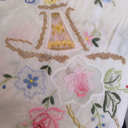 Vintage embroidered cotton tablecloth new 2.50x1.60m
