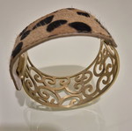 Bracelet cuff like new, gold with leopard leatherette