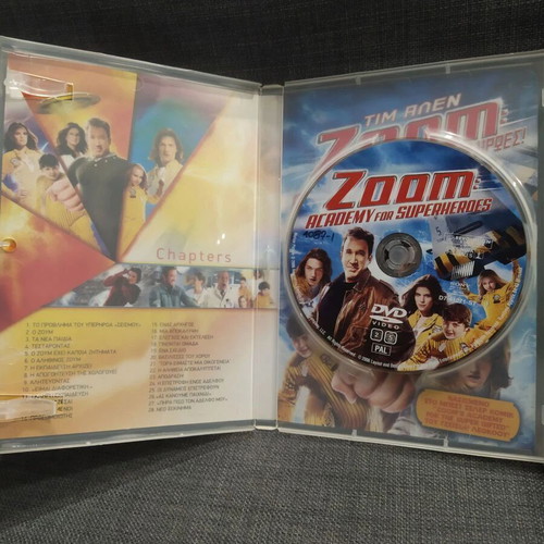 Zoom Academy for Superheroes DVD used, comedy fantasy with subtitles