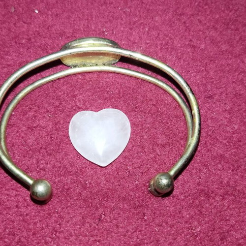 Bracelet and heart from rose quartz used, pink and silver