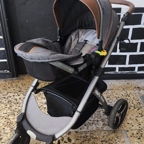 Kraft Pro Fit travel system stroller like new