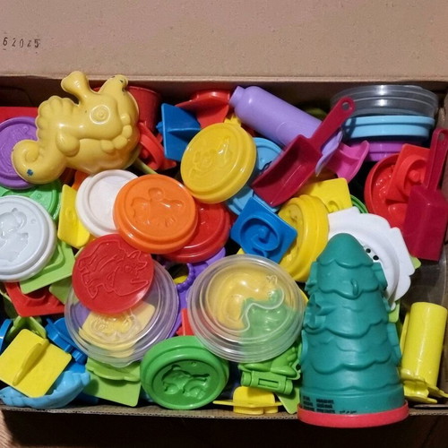 Play Doh molds and tools used, animals, sweets, shapes, Toy Story