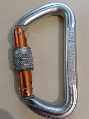 Climbing Technology Descender Carabiner used, D-shaped aluminum alloy