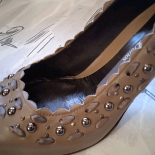 Used pumps size 38.5 beige and brown, excellent condition